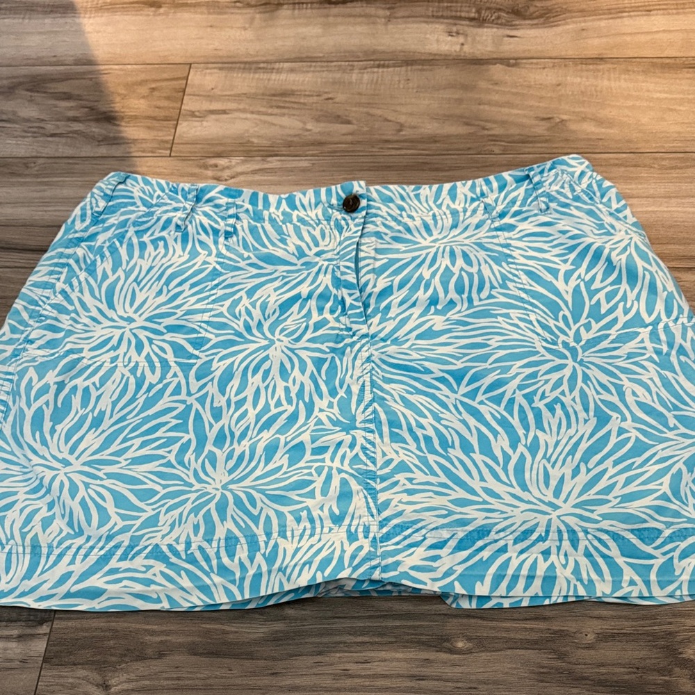 Lands' End Turquoise and White Floral Skort 18